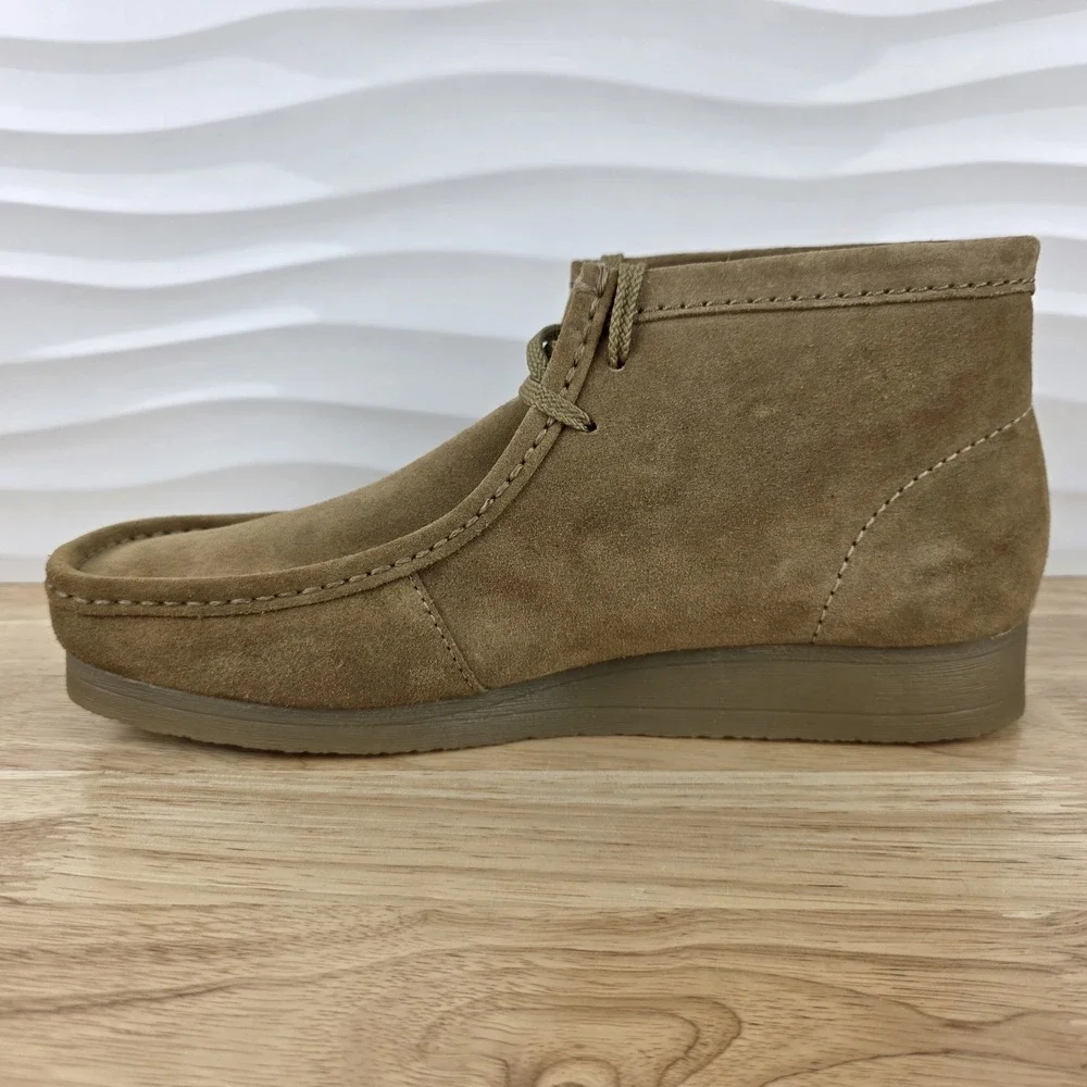 Clarks Wallaston Boots Mens Size 11 Sand Suede Wallabee Style Moc Toe Chukka
